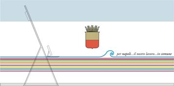 logo del comune di napoli accanto ad un pannello espositore visto lateralmente