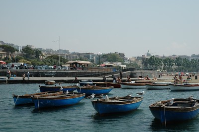 barche ormeggiate alla Rotonda Diaz