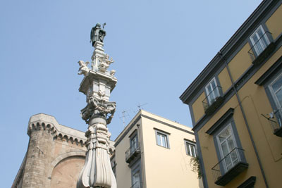 Obelisco a piazza Riario Sforza
